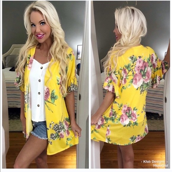 🛍LAST 1! Floral/Animal Print Ruffle Kimono! - Picture 3 of 5